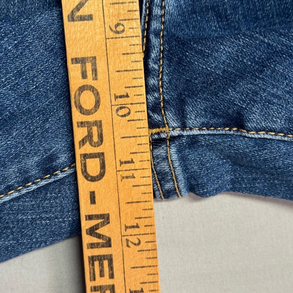 Lucky Brand 410 Athletic Straight Jeans Mens 32x30 Medium Wash Stretch Denim New - Picture 5 of 6